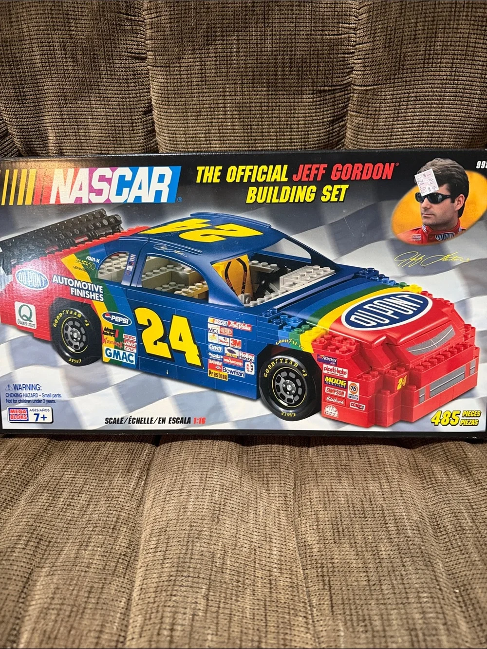 Nascar Jeff Gordon No.24 Mega Bloks Building Set - Blue, Red, Yellow
